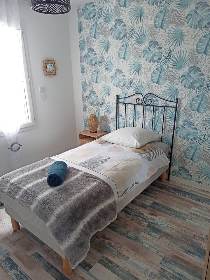 Chambre avec 1 lit de 90x190