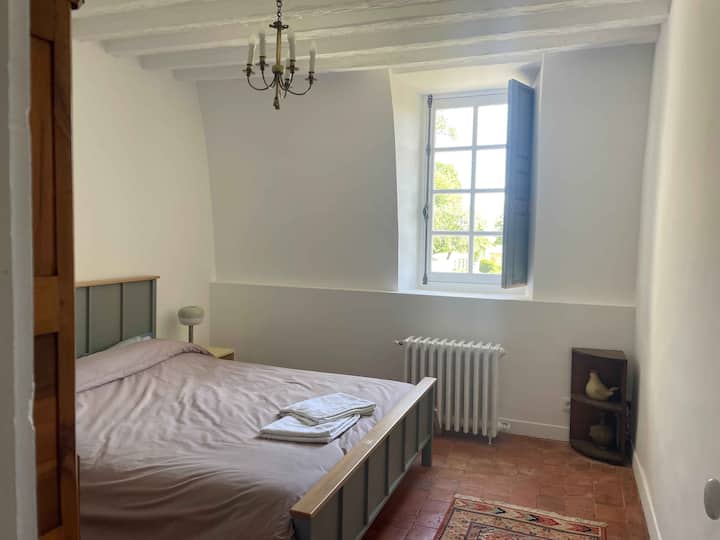 საძინებელი 2