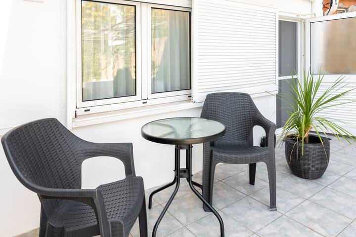 Πίσω αυλή εικόνα 10