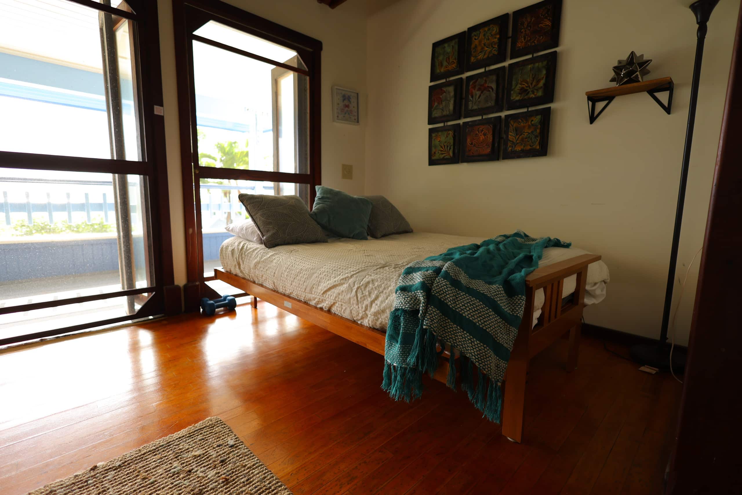 Oceanview Kehena Black Sand Beach House - spa/pool - Photo 18