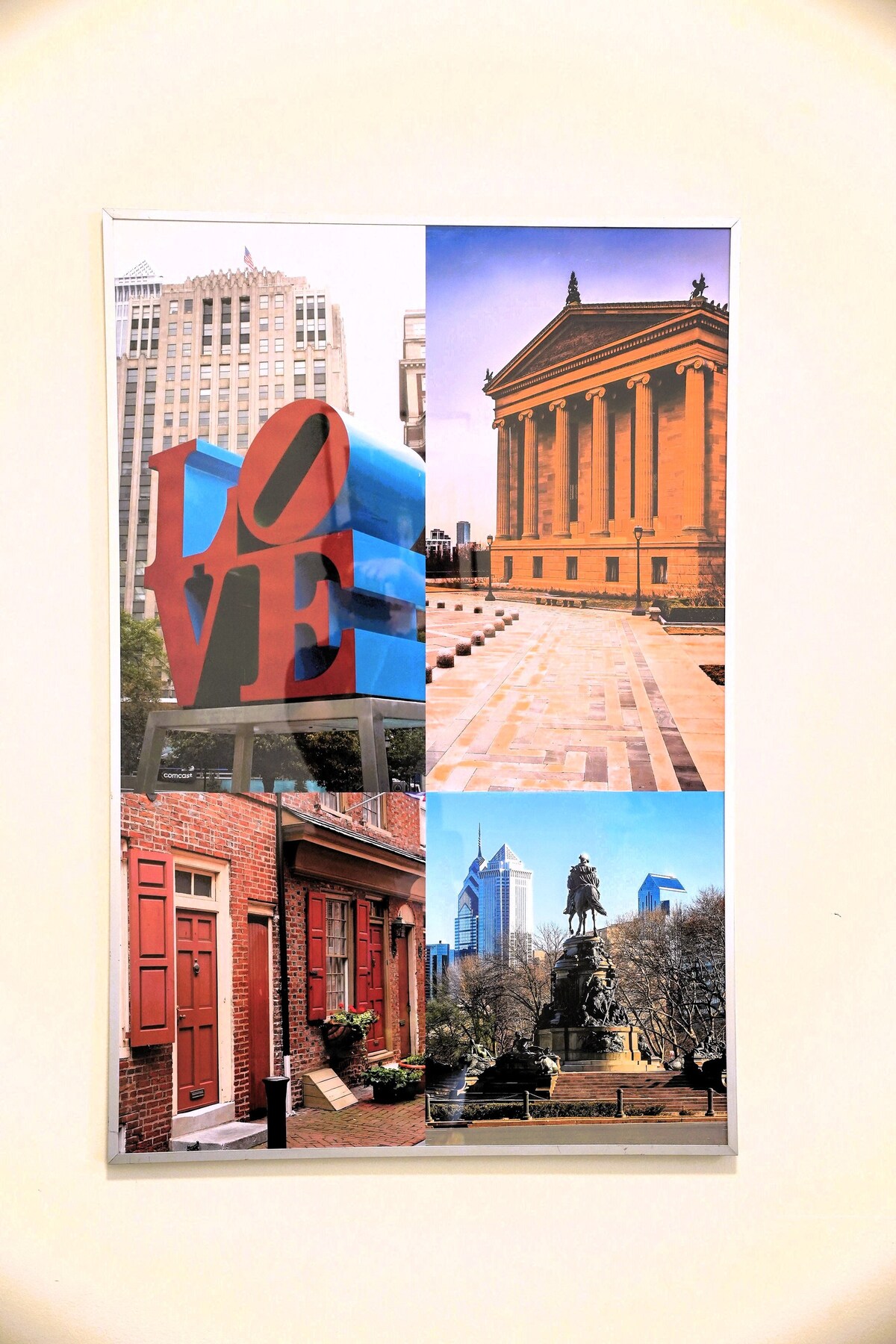 Cozy 1BR/1BA Near Geno’s, Stadiums & Center City