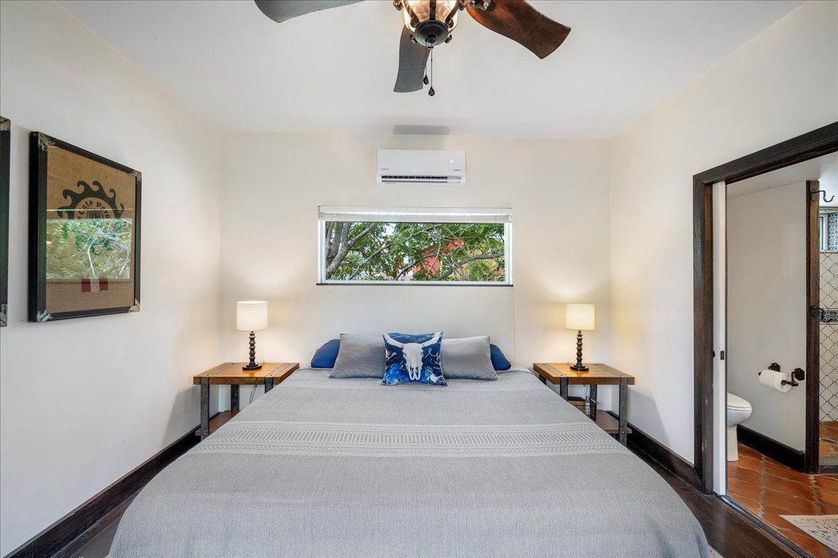 Stylish Downtown Guesthouse, Walk Everywhere!