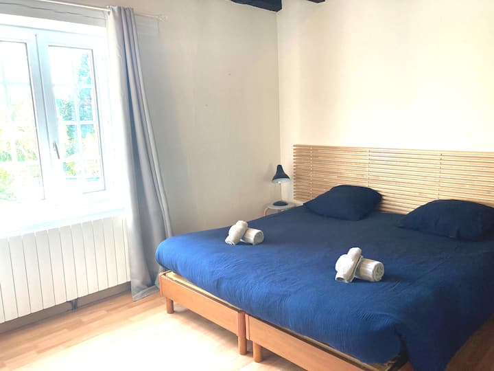 საძინებელი 1