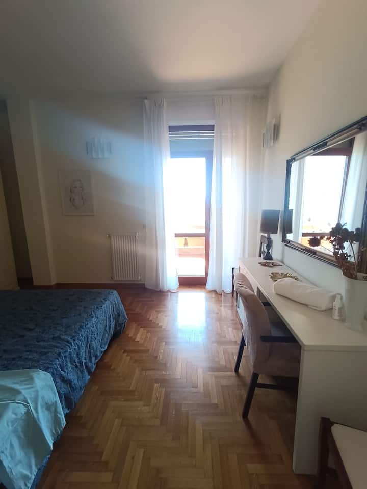 Ampio Appartamento A Pochi Minuti Dal Centro - イタリア レッチェ