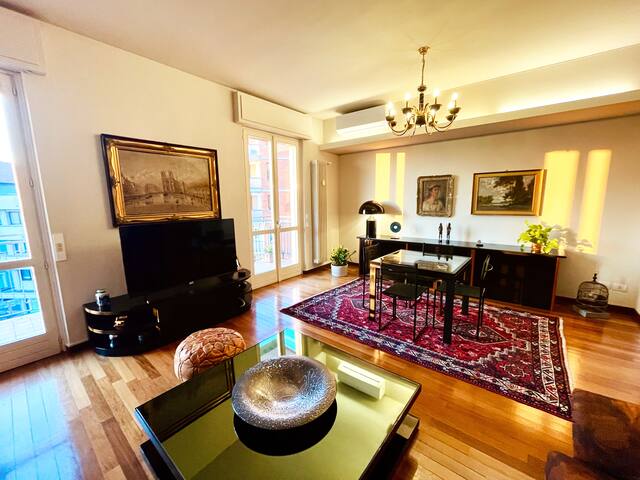 Niva – Downtown Luxury Home – Bergamo gallery image 2