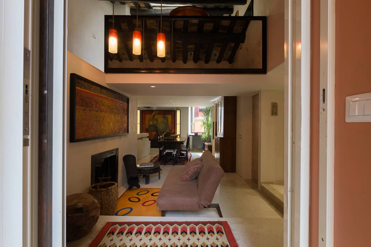 Elegante duplex su 2 livelli con 2 bagni e biciclette - Trastevere — Soggiorno 1 4 | Casa vacanze LovedHomes a Roma