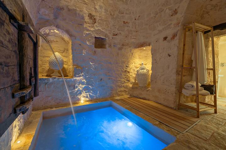 Trulli Capatosta, with private pool! gallery image 5