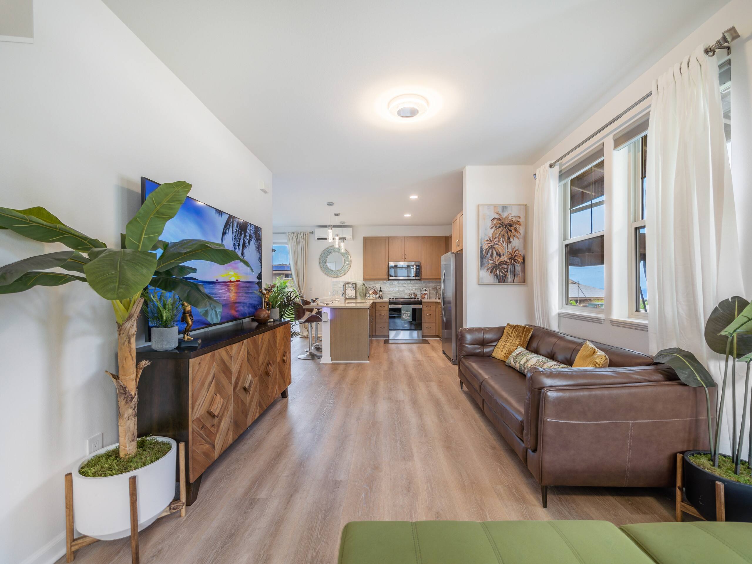 Home in Waianae · ★5.0 · 7 bedrooms · 9 beds · 6 baths - Image 17