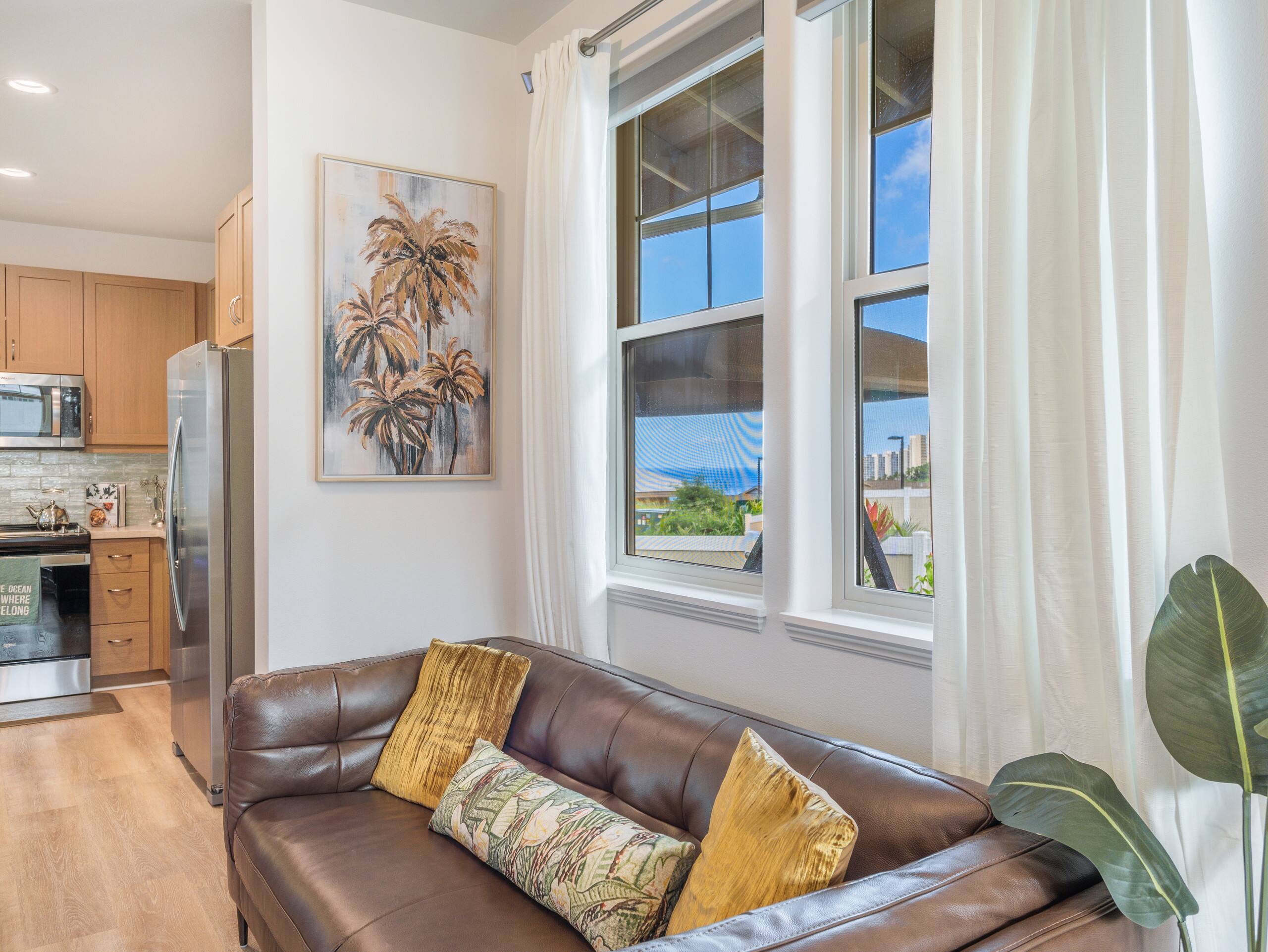 Home in Waianae · ★5.0 · 7 bedrooms · 9 beds · 6 baths - Image 18