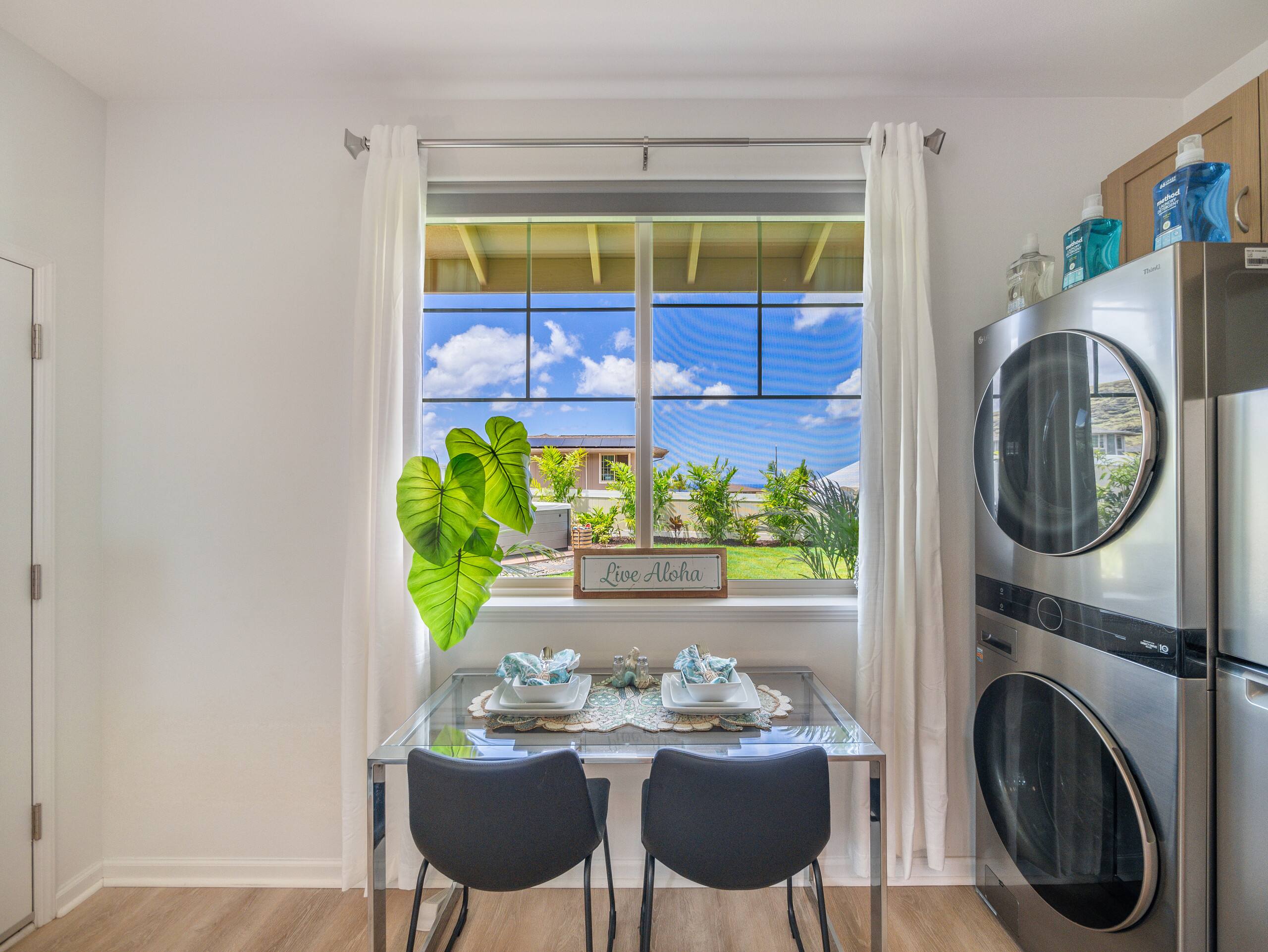 Home in Waianae · ★5.0 · 7 bedrooms · 9 beds · 6 baths - Image 198