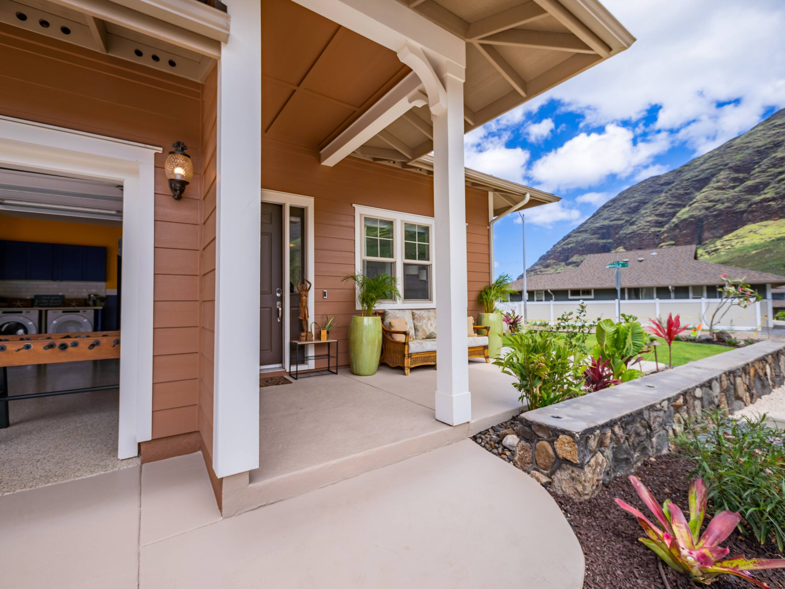 Home in Waianae · ★5.0 · 7 bedrooms · 9 beds · 6 baths - Image 415