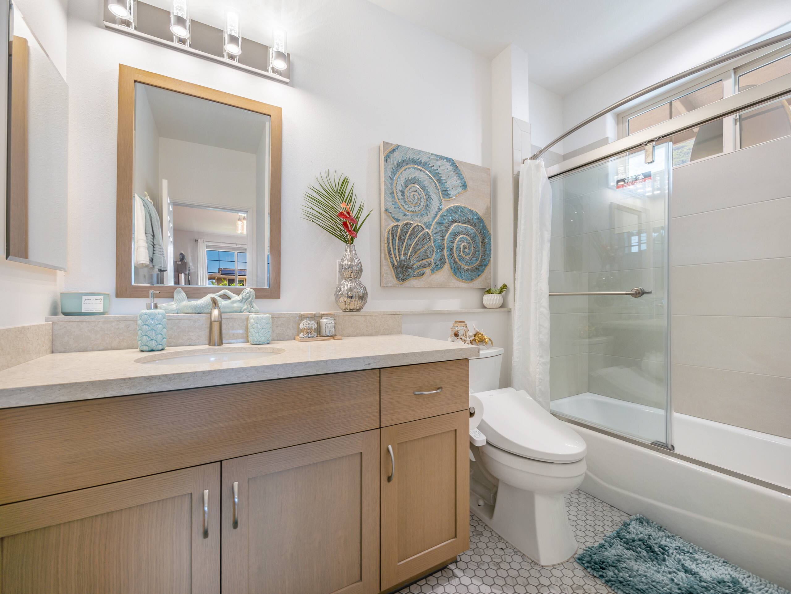 Home in Waianae · ★5.0 · 7 bedrooms · 9 beds · 6 baths - Image 266