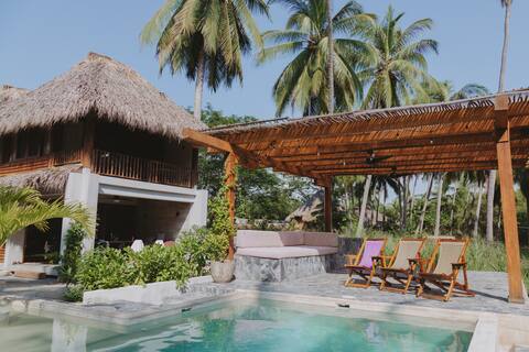 Surf Paradise: 50m from the Perfectas Olas