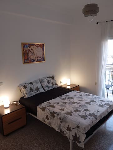 xenia-nikos apartment near metro