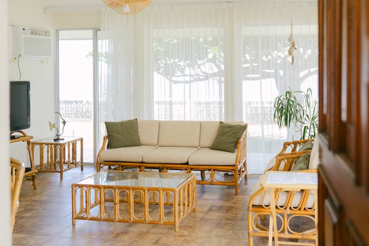 Hermosa Casa De Playa, Con Jardin Y Vista Al Mar! - Costa Esmeralda