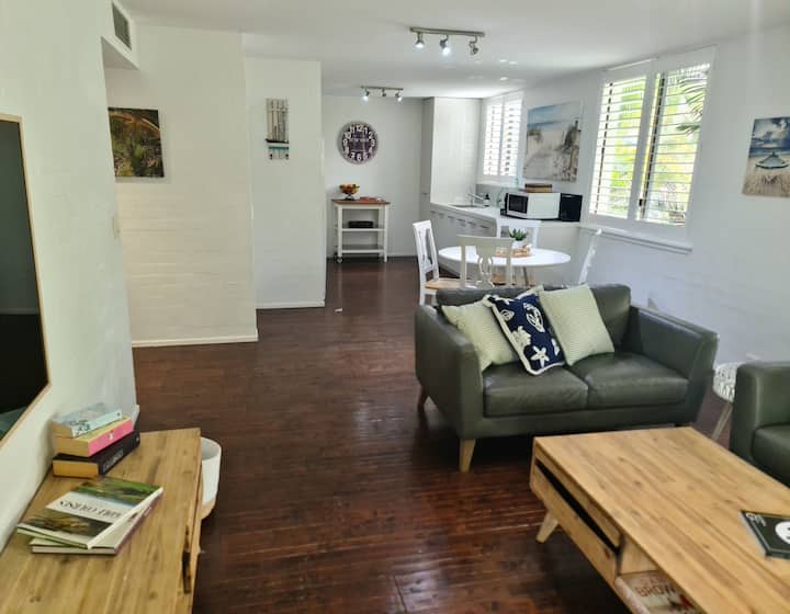 Noosa Resort Ground-floor Poolside - Noosa Heads