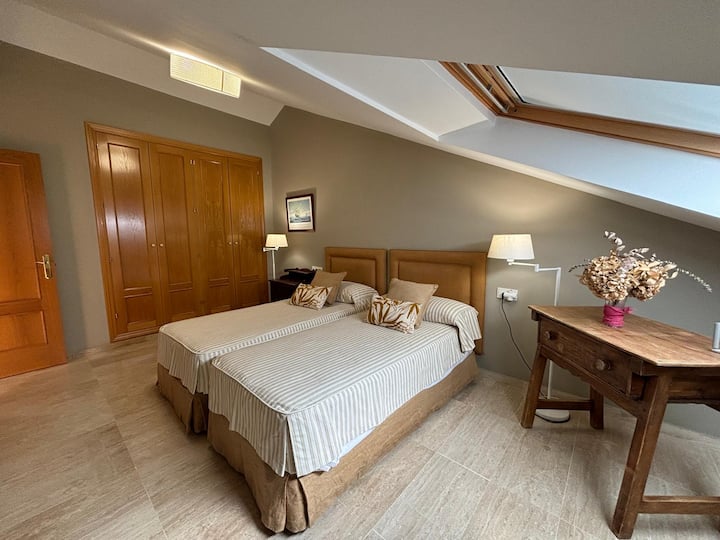 غرفة النوم 2