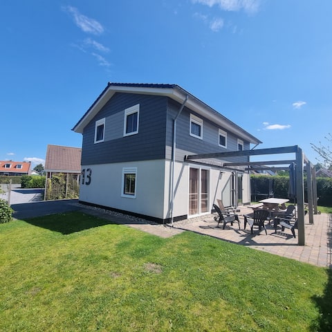 Large Family Villa with Spa & Sauna