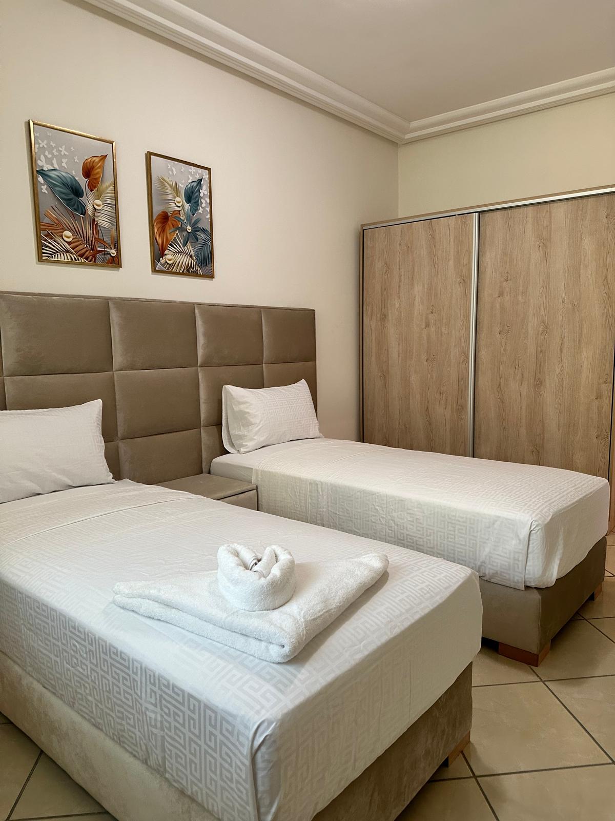 غرفة النوم 2