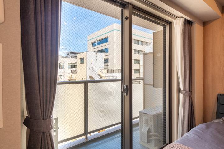 Downtown.Unforgettable journey#501 gallery image 5