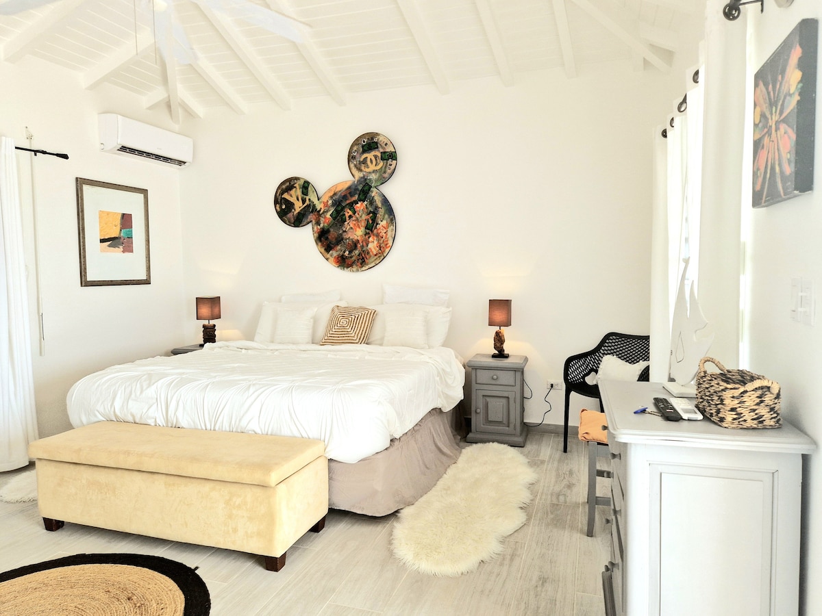 ห้องสตูดิโอสวีทสำหรับผู้