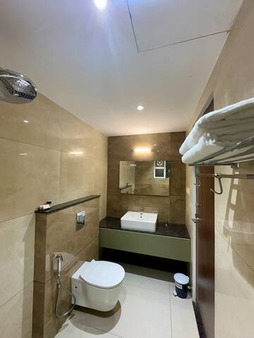 Dalethorpe Living managed Airbnb listing 2
