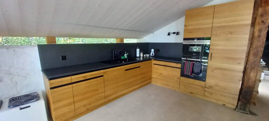 La Grange du Chanoz au bord du lac LOFT gallery image 3