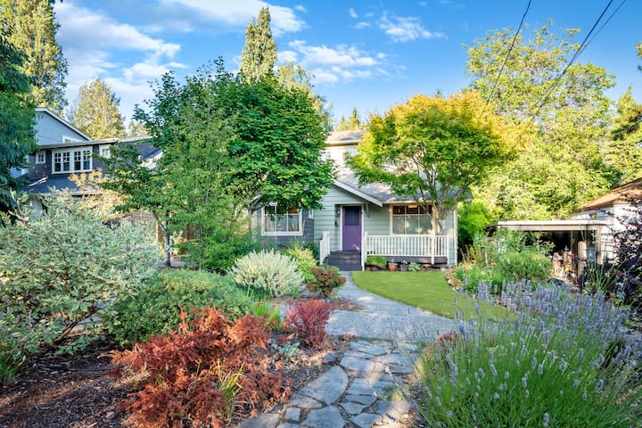 Urban Escape ~ Premier Neighborhood ~ Fam Friendly gallery image 2