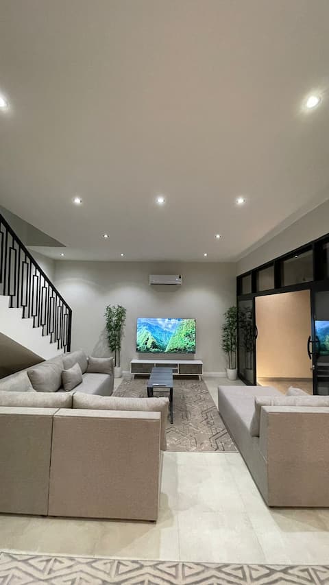 Rose Inn Villa - 3 (4 bedrooms)