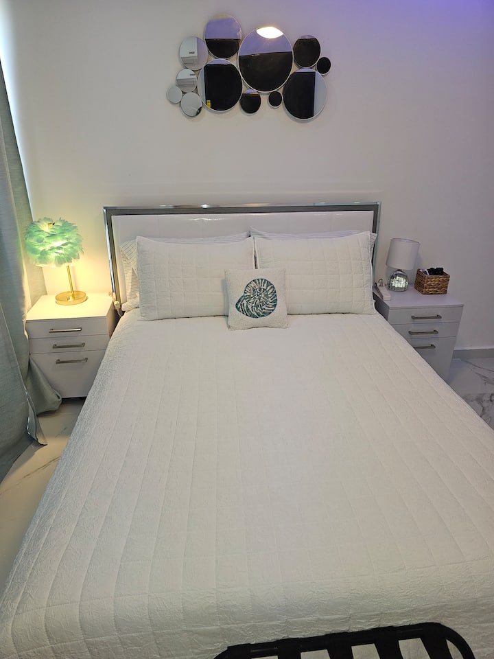 ¡Nueva cama tamaño queen!