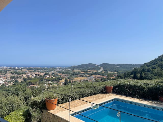 Big and quiet house in Costa Brava