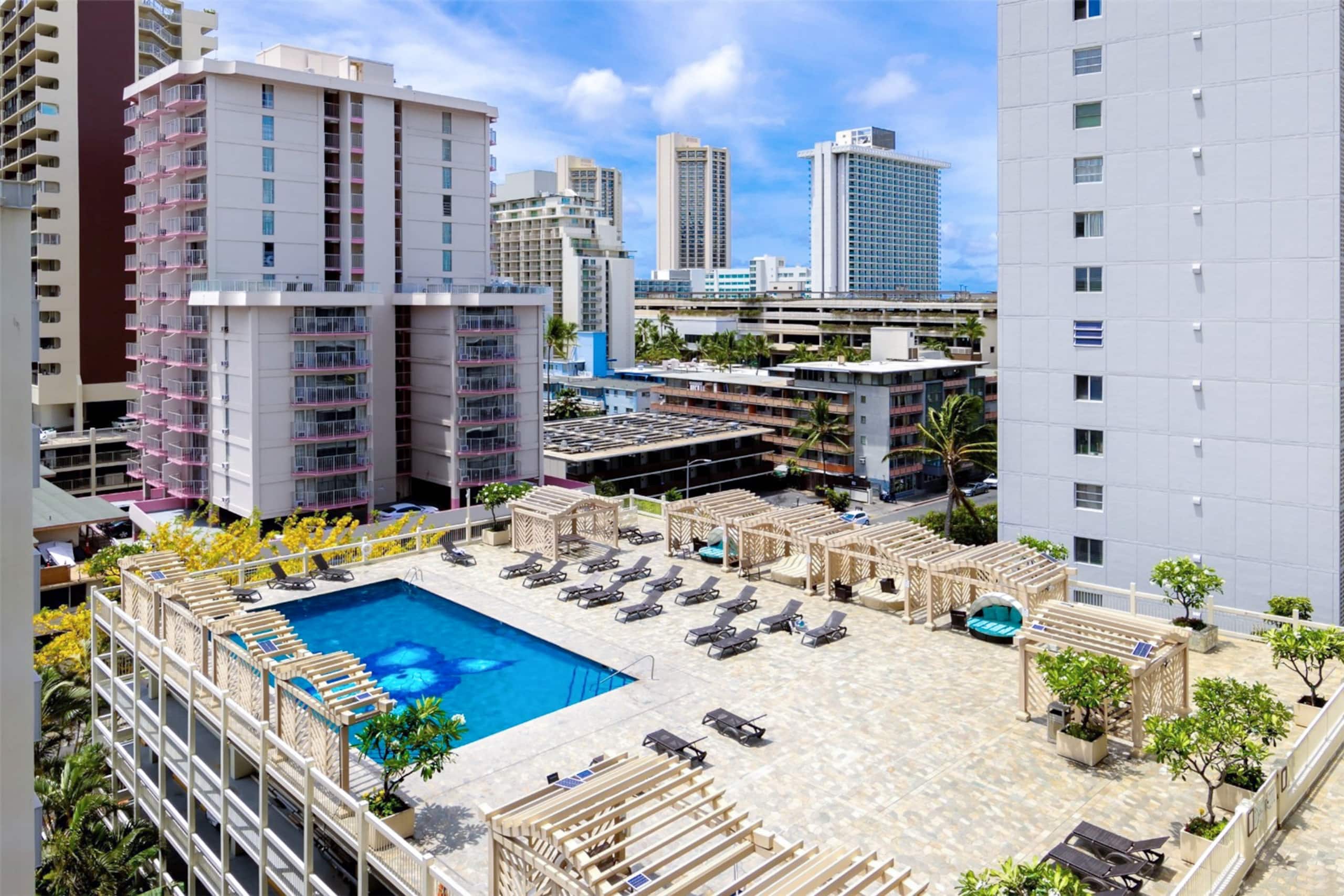 Cozy Studio - Renovated in Central Waikiki - Image 30