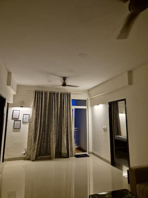 TAJ Serenity-Cozy Apartment for 4
