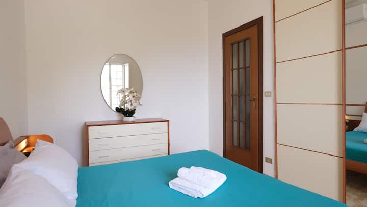 Спалня 1
