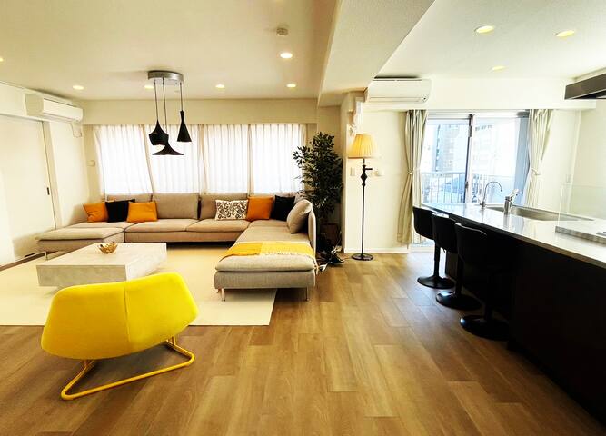 130㎡ 4 BR／ Walk to Asakusa ＆ Sky tree gallery image 5