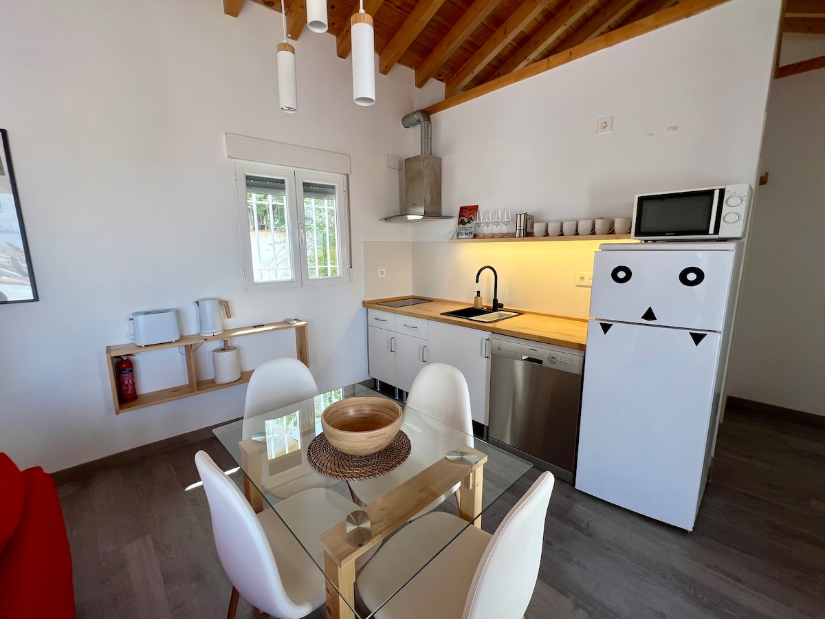 Sacromonte Cave House — view 4