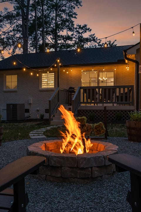 WoodrowHaus Large House Sleeps 6