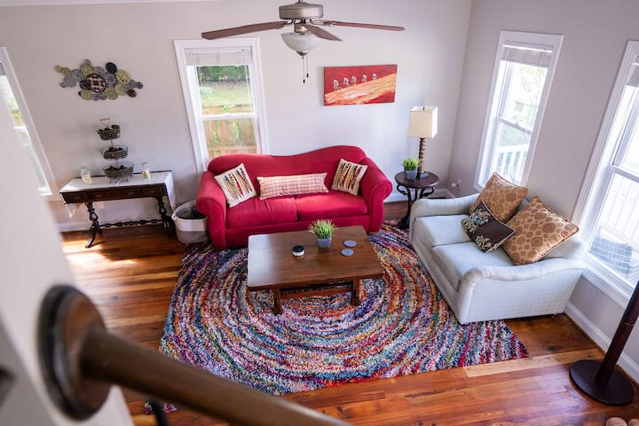 Urban Escape - Downtown Raleigh! - Raleigh, NC