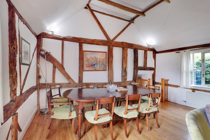 Beautiful Rural Barn - Sevenoaks