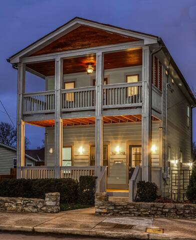 The Capitol District House-downtown lp free park