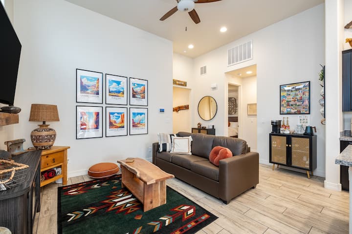 *Hot-tub*modern & Rustic*game Room*pine Views* - Flagstaff, AZ