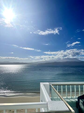 The Beach House, step right onto the sand gallery image 4