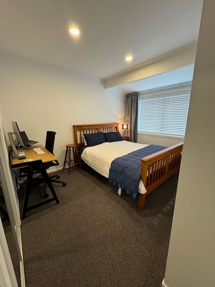 საძინებელი 2