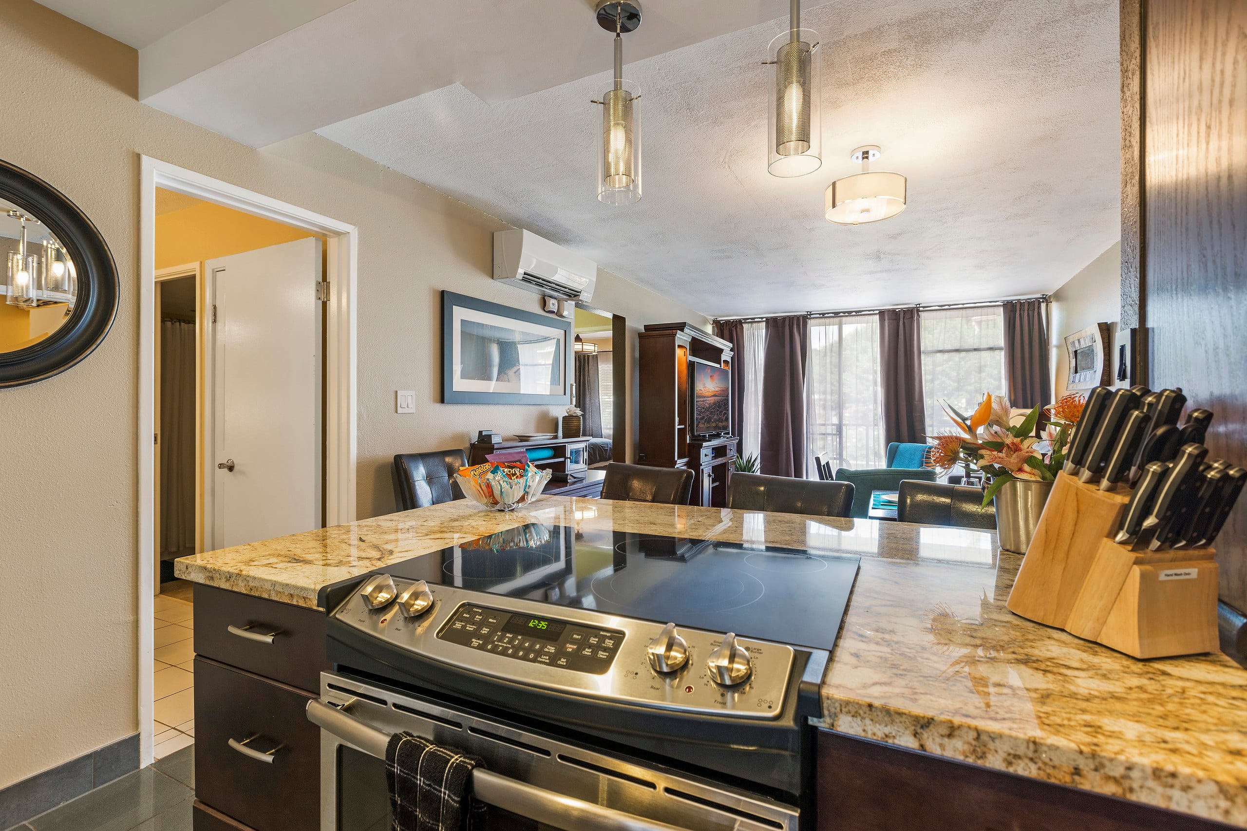 Sleeps 8 AC Beach Condo 3bdrm 3bth Kamaole Kihei - Image 11