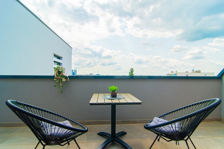Flexible Selfcheckins 93 / Garage / Balcony - Zágráb