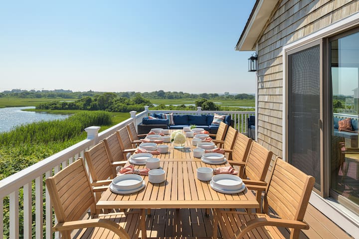 Water’s Edge Beach Haven gallery image 3