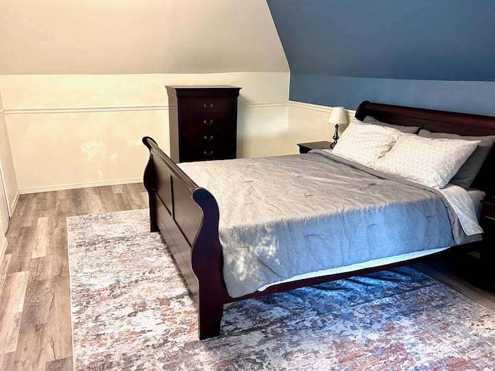 საძინებელი 1