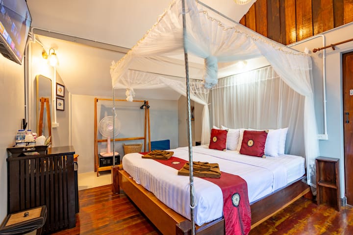 Taatoh Seaview managed Airbnb listing 1