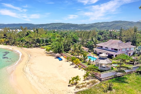 Luxury Beach Villa/5 Staff & Free Coach & Driver