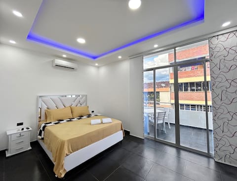 With air conditioning and centrally located in Tuluá.